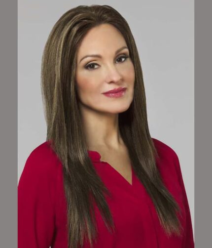 Peruka syntetyczna Violet | czepek 100% ręcznie szyty - obrazek 3