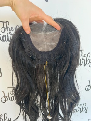 Tupet syntetyczny falowany z grzywką lace front Peerless 19 mono top 51cm - Coffee without Cream - obrazek 4