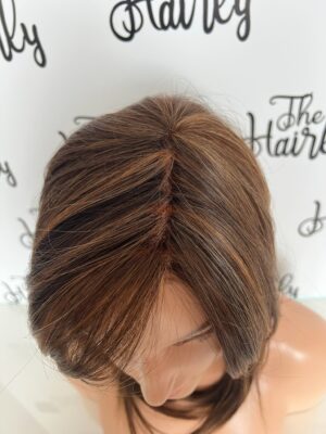 Peruka Seville syntetyczna front lace Mocha Maple Brown - obrazek 4