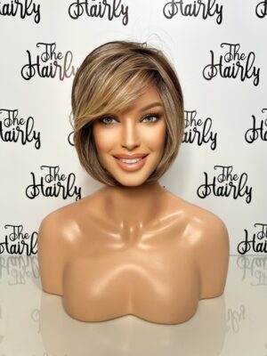 Peruka Manchester syntetyczna front lace Macadamia Latte R