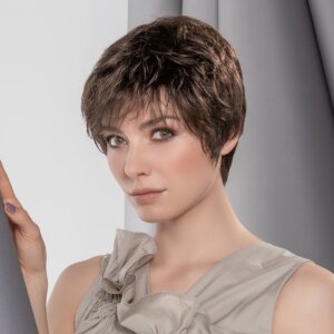 Peruka syntetyczna krótka BARI (Pixie Cut, Mono Crown) - obrazek 3