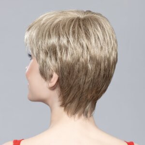 Peruka syntetyczna krótka LIZA Small Deluxe (Rozmiar Petite, 100% Ręcznie Tkana) - obrazek 4