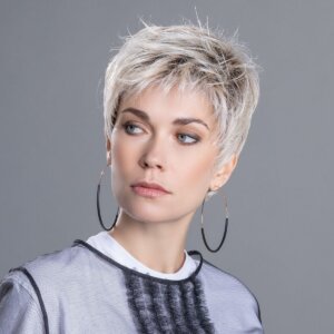 Peruka syntetyczna krótka BLISS (Włos termoodporny) - obrazek 3