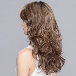 Peruka syntetyczna długa PRETTY (Z gęstą grzywką i ręcznie tkanym czubkiem Mono, bez Lace Front) - obrazek 5