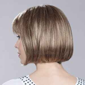 Peruka syntetyczna krótka SUE Mono Part (Przedziałek Mono, bez Lace Front) - obrazek 4