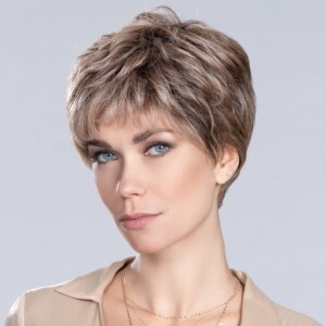 Peruka syntetyczna krótka TIME Comfort (High Heat Fiber, Podwójny Mono Top, Extended Lace Front) - obrazek 2
