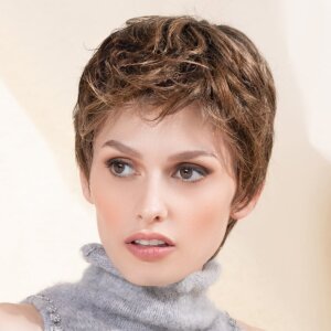 Peruka syntetyczna krótka ZOE Mono (Włos termoodporny High Heat, Pełny Mono Top, Extended Lace Front) - obrazek 3