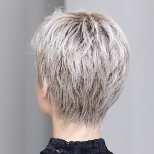 Peruka syntetyczna krótka ZOE (Włos termoodporny High Heat, Extended Lace Front) - obrazek 2