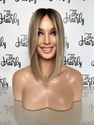 Tupet/topper damski naturalny clip-in 35cm baza 13x14cm kolor blond z pasemkami i odrostem - obrazek 2