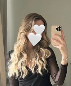 Peruka syntetyczna ciemny blond ombre lekkie fale photo review